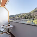 Appartamento Lakefront Retreat Lecco
