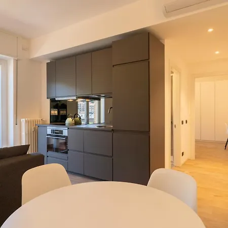 Lakefront Retreat * Lecco