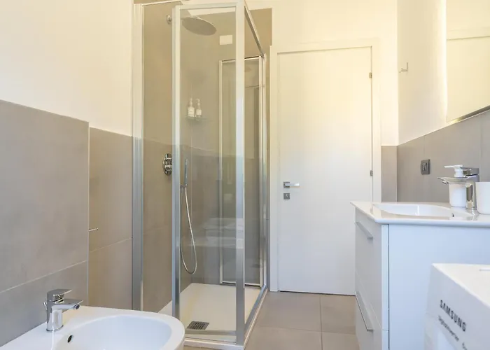 Lakefront Retreat * Lecco